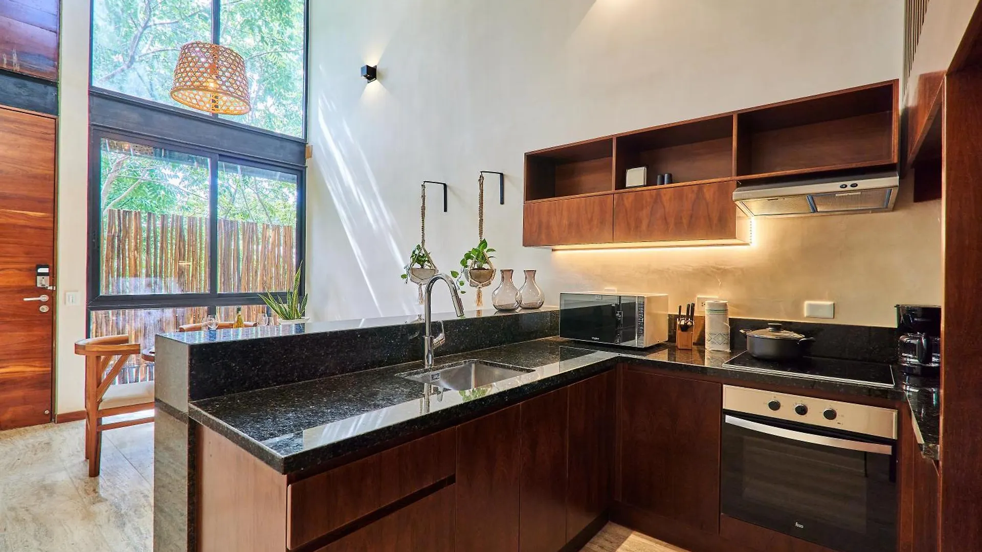 Dhalia - Private Roof With Pool & Beach Club Access 툴룸 0*,  멕시코